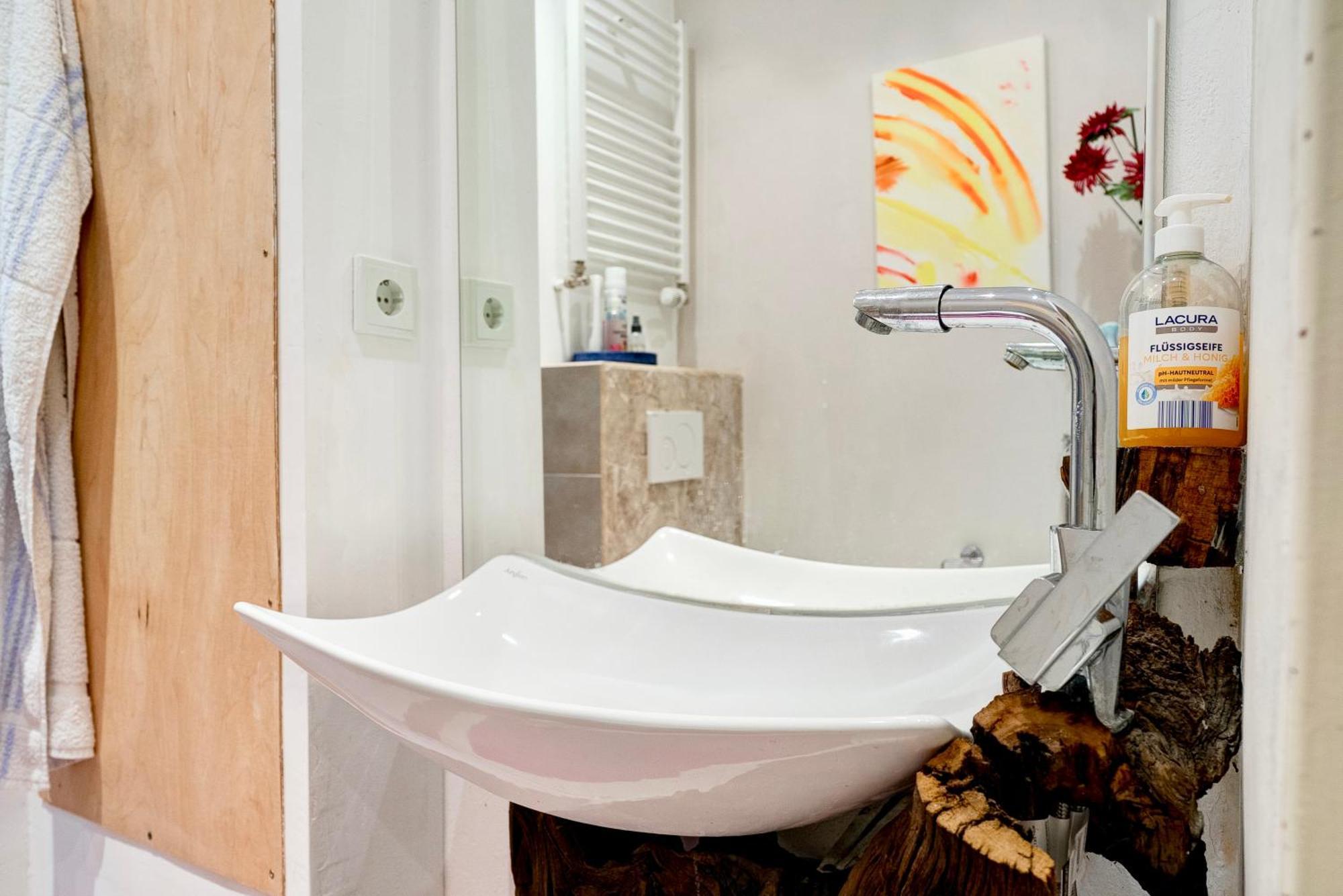 Apartment Mit 2 Schlafzimmern Am Bergpark Wilhelmshoehe Kassel Dış mekan fotoğraf